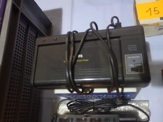 3 batterijladers - afbeelding 2 van  4