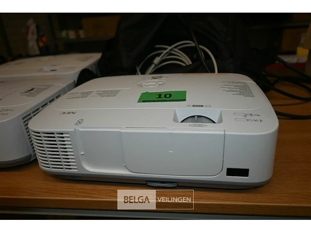 3 beamers nec model np m300x - afbeelding 3 van  6