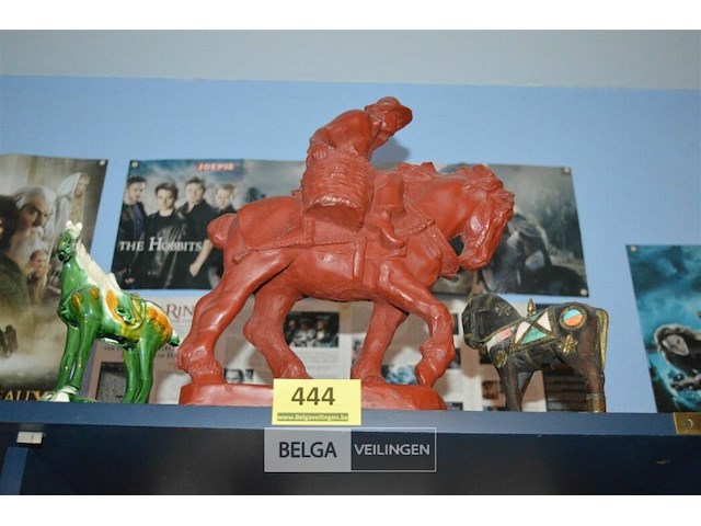 ±3 beeldjes van paarden - afbeelding 1 van  4