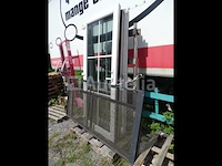 3 beglazing met geïntegreerde afstandhouders, 2 aluminium horframes - afbeelding 4 van  4