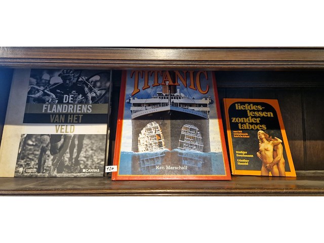 3 boeken - afbeelding 1 van  1