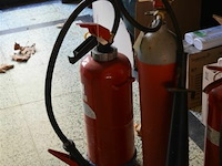 3 brand blussers 2x6liter 1x 5kg - afbeelding 3 van  4