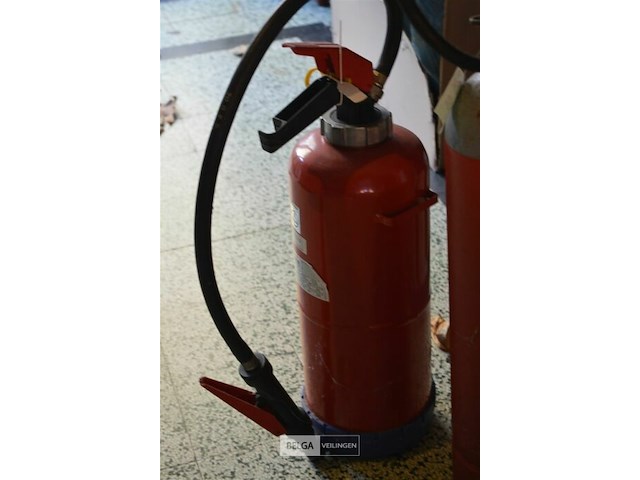 3 brand blussers 2x6liter 1x 5kg - afbeelding 4 van  4
