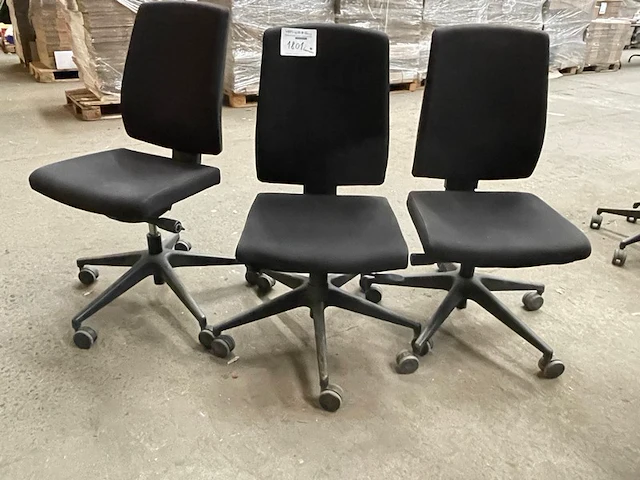 3 bureaustoelen q-raya - afbeelding 1 van  2