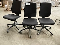 3 bureaustoelen q-raya