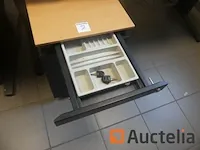 3 bureautafels met stoel en ladeblok - afbeelding 6 van  19