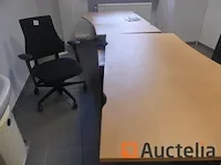 3 bureautafels met stoel en ladeblok - afbeelding 11 van  19