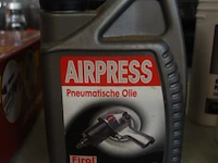 3 bussen pneumatische olie - 1l - afbeelding 1 van  1