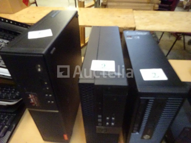 3 computertorens van dell, hp en lenovo - afbeelding 3 van  4