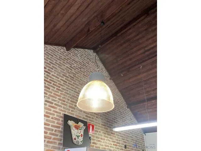 3 decoratieve hanglampen - afbeelding 1 van  4
