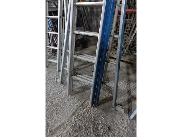 3-delige alu ladder desoot - afbeelding 2 van  3