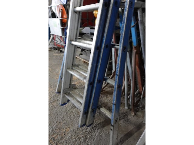 3-delige alu ladder solide - afbeelding 2 van  3