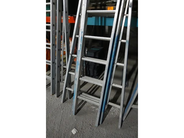 3-delige alu ladder - afbeelding 2 van  3