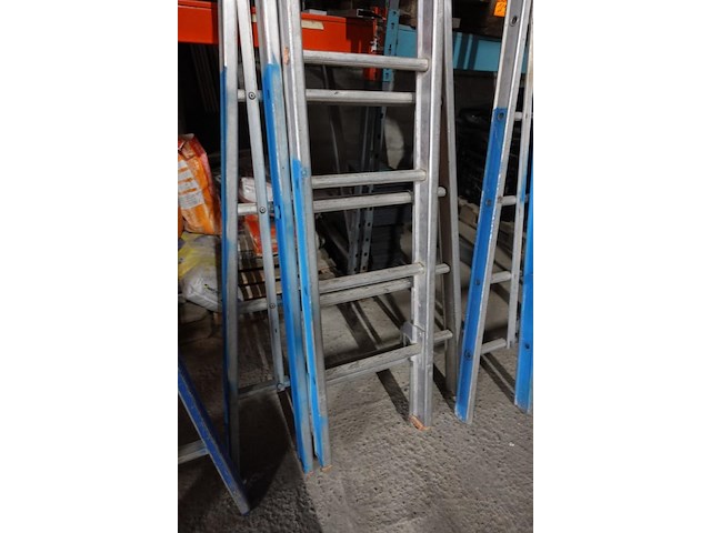 3-delige alu ladder - afbeelding 2 van  3