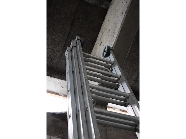 3-delige alu ladder - afbeelding 3 van  3