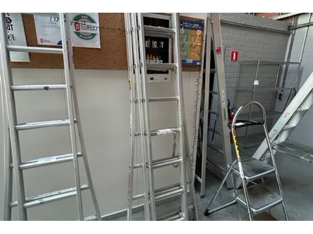 3-delige uitschuifbare ladder tubesca - afbeelding 2 van  4