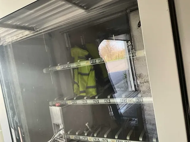 3-delige verkoopsautomaten vison es professioneel - afbeelding 16 van  16