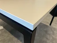 3 design werkstations voorzien van akoestische tussenwand - afbeelding 2 van  6