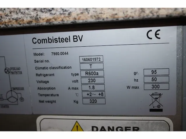 3-deurs koelwerbank combisteel - afbeelding 6 van  7