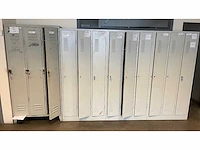 3-deurs lockerkast - afbeelding 1 van  2
