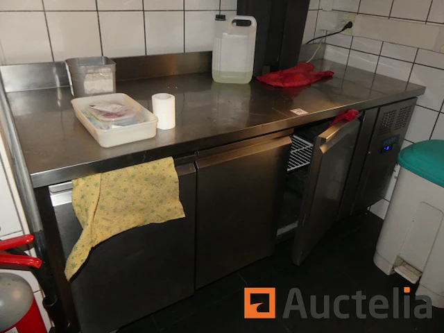 3-deurs rvs koelkast + geïntegreerde koelunit polar refrigeration - afbeelding 1 van  9