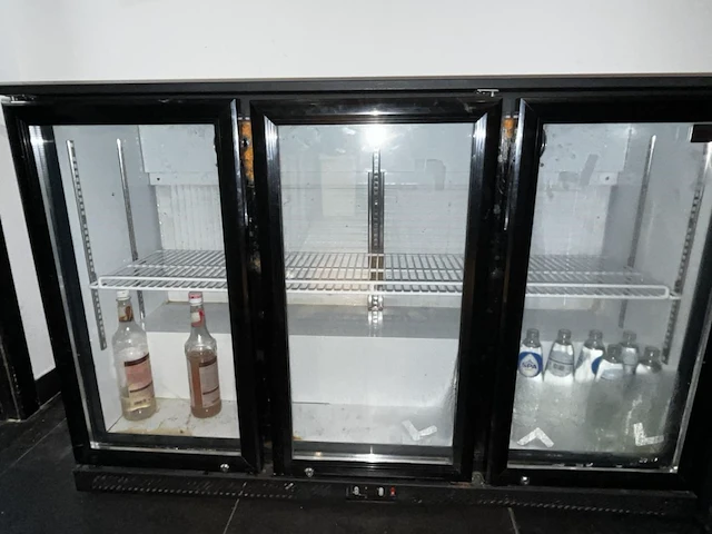 3 deursdrankenkoeloing ggmgastro - afbeelding 1 van  3