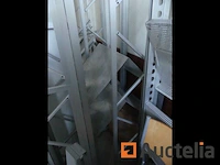 3 displays met verlichtingsarmatuur - afbeelding 2 van  6