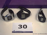 3 div digitale horloges, wo casio, werking niet gekend - afbeelding 1 van  3