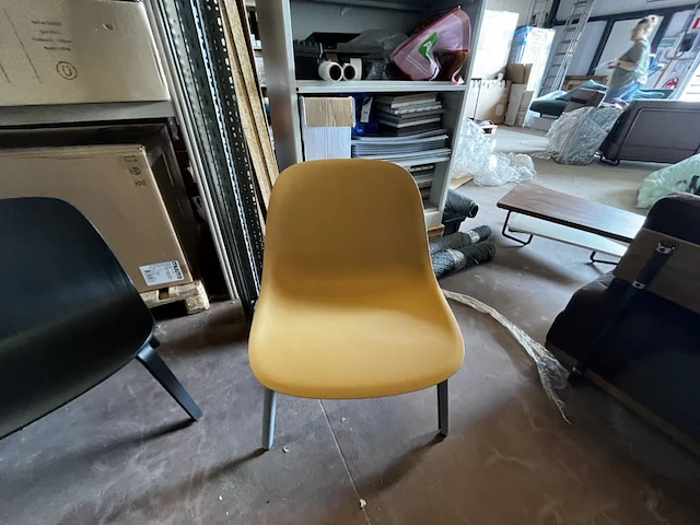3 div stoelen muuto - afbeelding 2 van  6