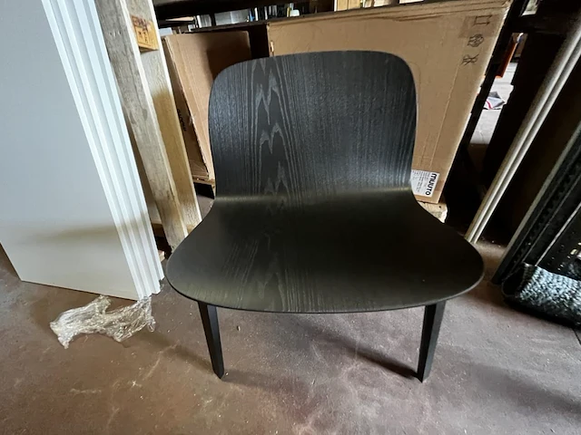 3 div stoelen muuto - afbeelding 4 van  6