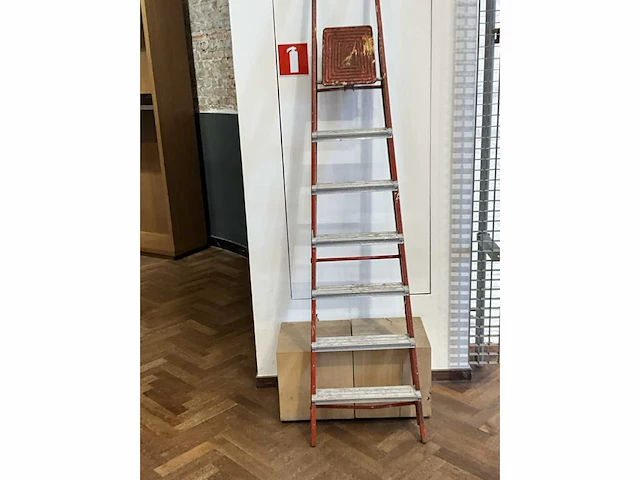 3 diverse alu vouwladders haca leitern, erst - afbeelding 10 van  15