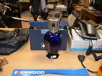 3 diverse dameshandtassen, zwart kistje imitatie leder, olielamp berger, klein dienblad, elektrische blikopener kenwood, vacuummachine nova, 2 telefoontoestellen belgacom - afbeelding 3 van  10