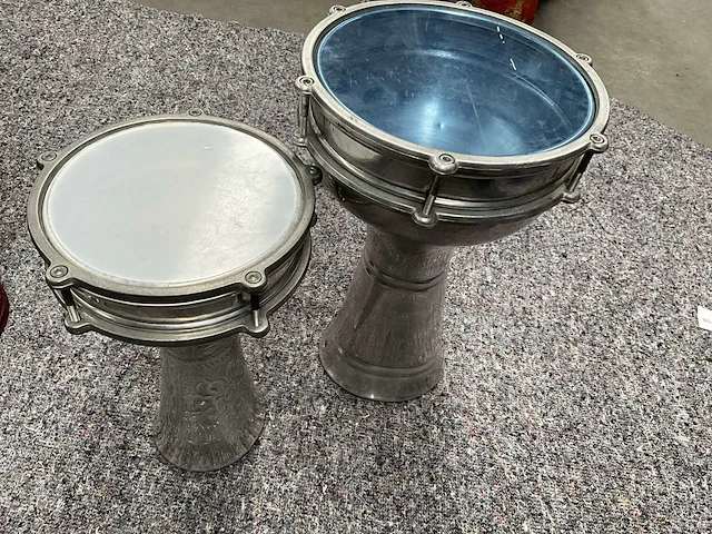 3 diverse darbuka’s - afbeelding 2 van  6