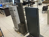 3 diverse displays - afbeelding 3 van  3