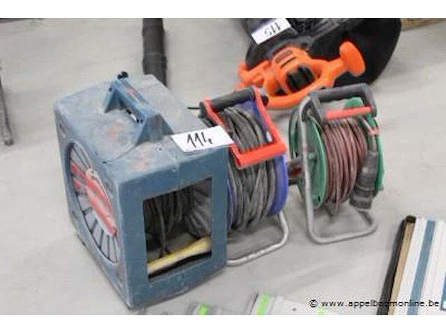 3 diverse elektrakabels op haspel - afbeelding 1 van  1
