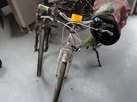 3 diverse fietsen - afbeelding 1 van  7