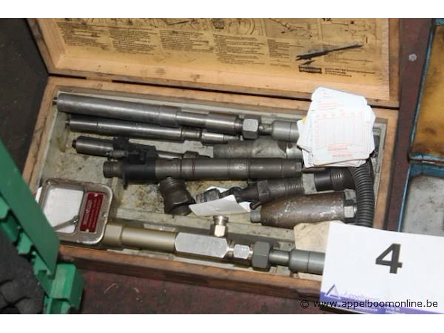 3 diverse gereedschapsets - afbeelding 4 van  4