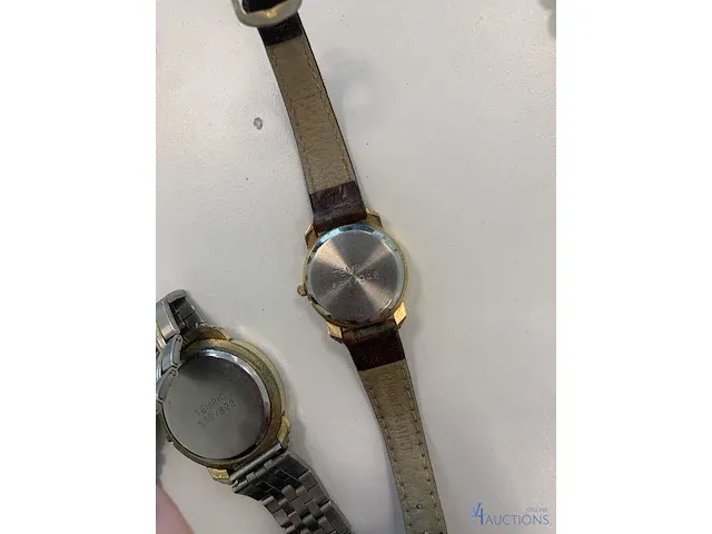 3 diverse horloge's tempic en citizen - afbeelding 2 van  7