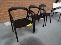 3 diverse houten stoelen - afbeelding 5 van  5