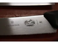 3 diverse koksmessen victorinox fibrox - afbeelding 4 van  5