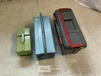 3 diverse materiaalkoffers - afbeelding 1 van  5