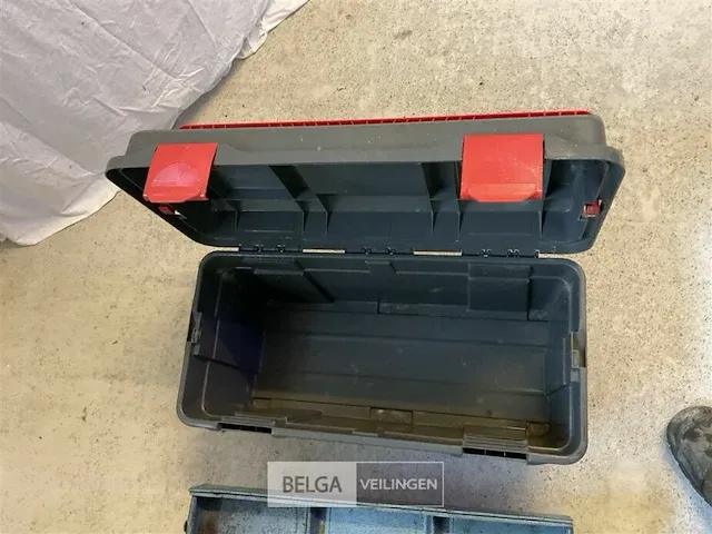 3 diverse materiaalkoffers - afbeelding 4 van  5