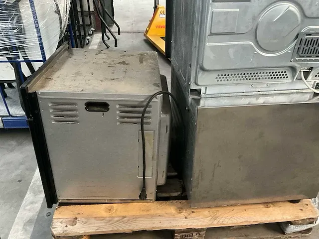 3 diverse ovens euromax, bosch en ariston - afbeelding 2 van  11