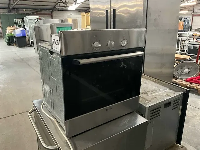 3 diverse ovens euromax, bosch en ariston - afbeelding 6 van  11