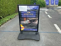 3 diverse reclameborden - afbeelding 1 van  6