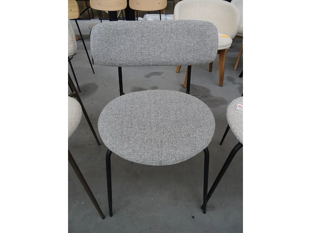 3 diverse stoelen pr living - afbeelding 3 van  6