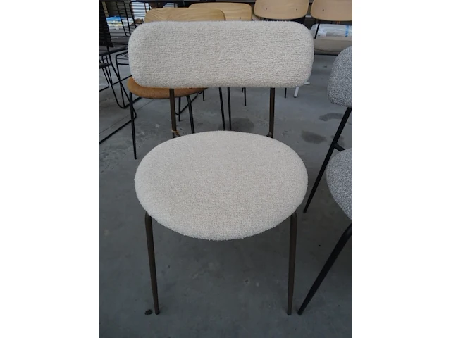3 diverse stoelen pr living - afbeelding 2 van  6