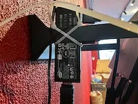 3 diverse tft-schermen, 2 mini pc’s en 3 ticketprinters - afbeelding 2 van  8