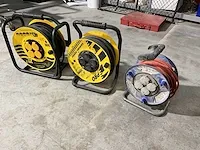 3 diverse verlengsnoerhaspels - afbeelding 1 van  4