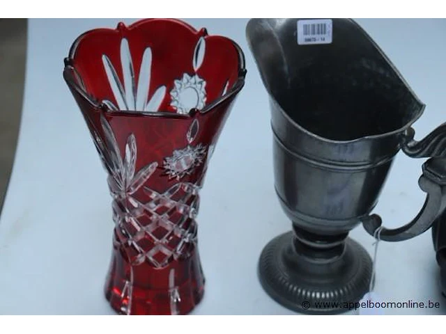 3 diverse wo vaas, theepot en kelk - afbeelding 2 van  3